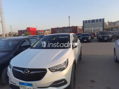 اوبل جراند لاند 2022 أبيض مستعملة للبيع - 8