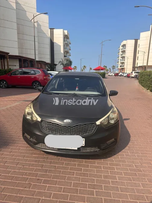 Kia Cerato 2014 White Used for Sale - 1