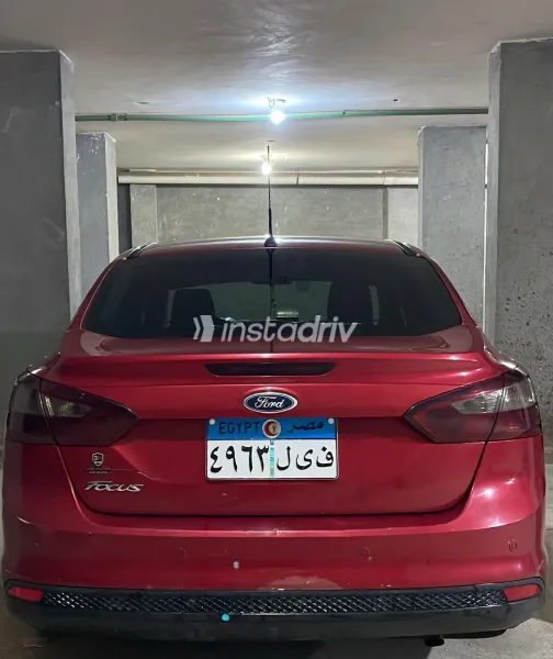 فورد فوكس 2014 أبيض مستعملة للبيع - 2