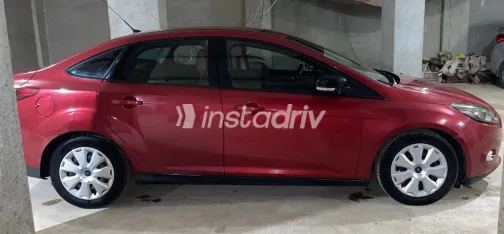 فورد فوكس 2014 أبيض مستعملة للبيع - 4