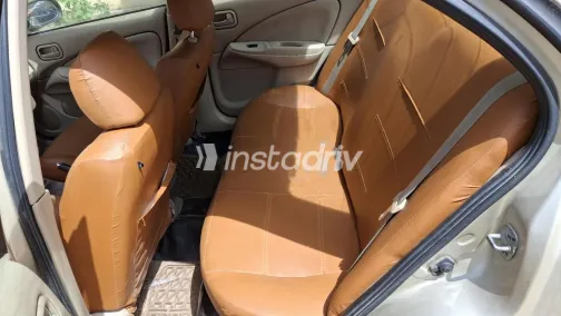 نيسان صنى 2007 ذهبي مستعملة للبيع - 6