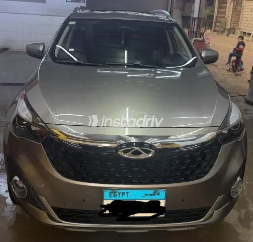 شيرى تيجو 7 2025 برونزي مستعملة للبيع - 1