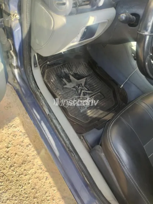 رينو كليو 2003 أزرق مستعملة للبيع - 6