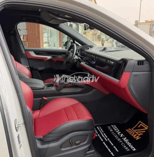 بورش كايين اس 2024 رمادي مستعملة للبيع - 7