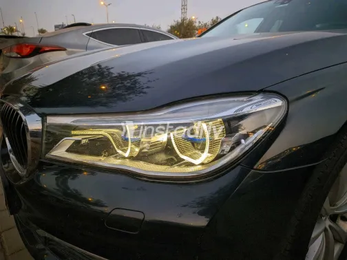 بي ام دبليو 740 2019 أبيض مستعملة للبيع - 5