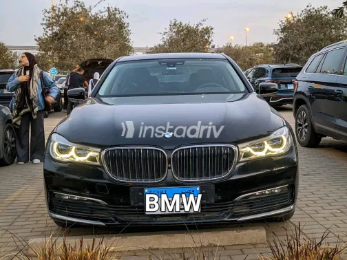 بي ام دبليو 740 2019 أبيض مستعملة للبيع - 6