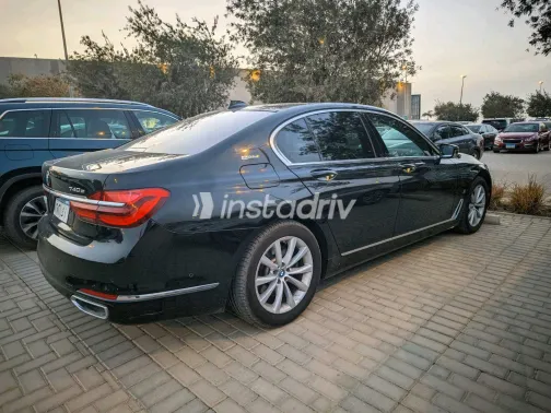 بي ام دبليو 740 2019 أبيض مستعملة للبيع - 8