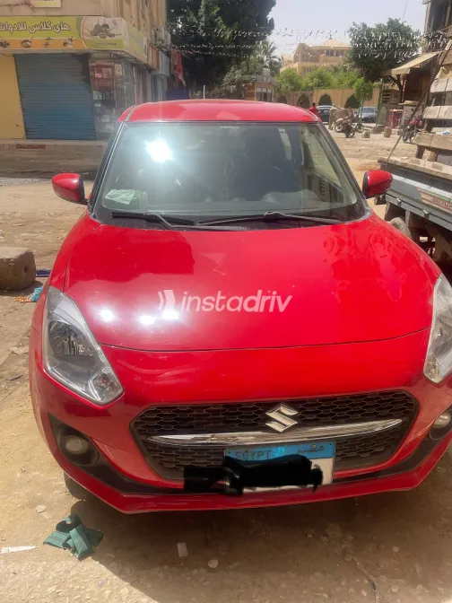 Suzuki Swift 2022 White Used for Sale - 3