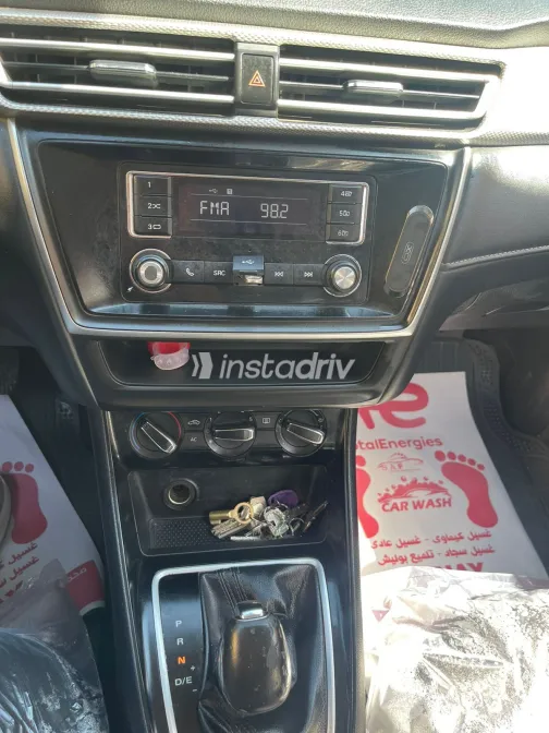 MG 5 2021 White Used for Sale - 3