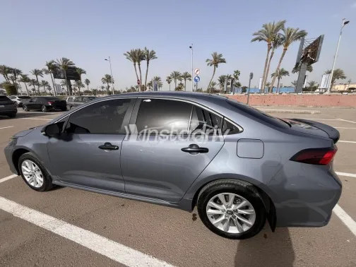 تويوتا كورولا 2026 أبيض مستعملة للبيع - 8