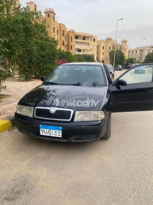 سكودا اوكتافيا A4 2006 أسود مستعملة للبيع - 1