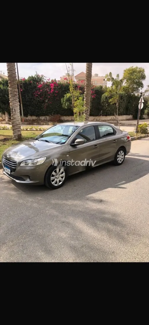 Peugeot 301 2015 Bronze Used for Sale - 2