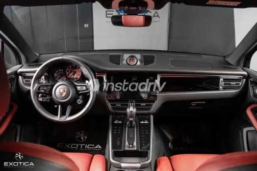 بورش ماكان 2026 أسود مستعملة للبيع - 9