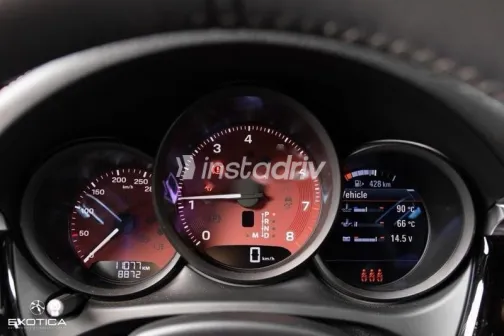 بورش ماكان 2026 أسود مستعملة للبيع - 10