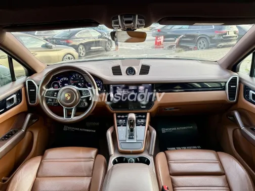 بورش كايين اس 2021 بيج مستعملة للبيع - 10