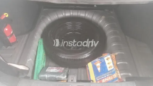 نيسان صنى 2020 برونزي مستعملة للبيع - 7