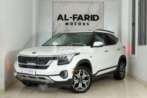 Kia Seltos 2021 White Used for Sale - 2