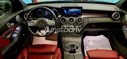 مرسيدس C 300 2020 أسود مستعملة للبيع - 7