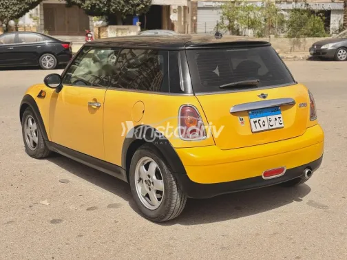 مينى كوبر 2009 أصفر مستعملة للبيع - 3