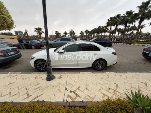 مرسيدس C 180 2022 أبيض مستعملة للبيع - 1