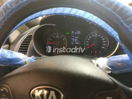 كيا كي 4 2018 أبيض مستعملة للبيع - 6