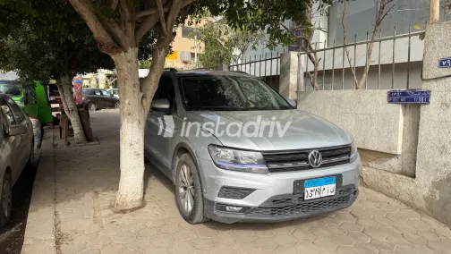 فولكس فاغن تيجون 2020 أبيض مستعملة للبيع - 2