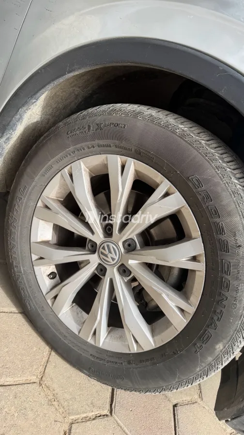 فولكس فاغن تيجون 2020 أبيض مستعملة للبيع - 5