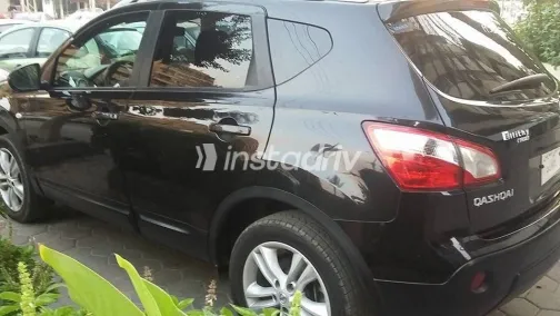 نيسان قشقاي 2013 أبيض مستعملة للبيع - 2