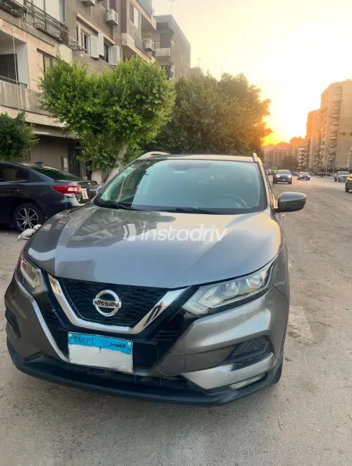 نيسان قشقاي 2021 أبيض مستعملة للبيع - 2