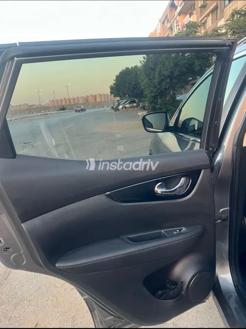 نيسان قشقاي 2021 أبيض مستعملة للبيع - 3