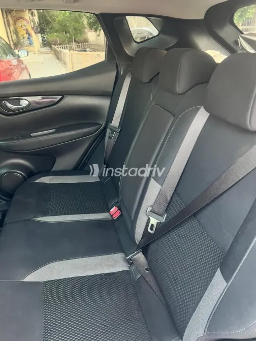 نيسان قشقاي 2021 أبيض مستعملة للبيع - 6