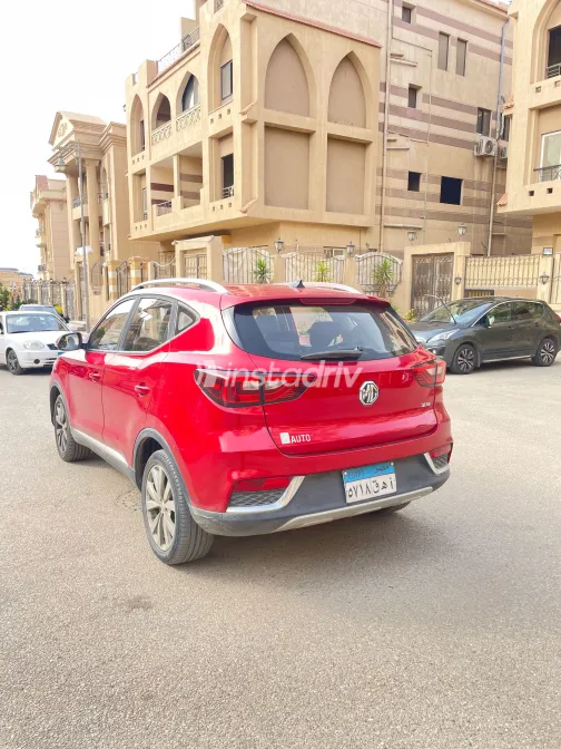 ام جى ZS 2020 أبيض مستعملة للبيع - 1