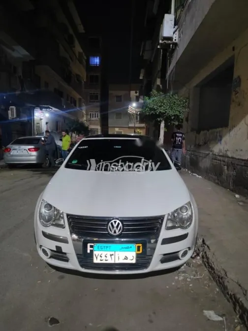 فولكس فاغن ايوس 2009 أبيض مستعملة للبيع - 3