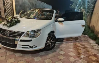 فولكس فاغن ايوس 2009 أبيض مستعملة للبيع