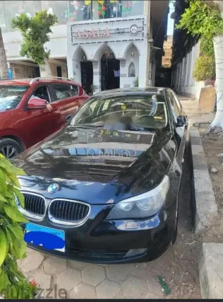بي ام دبليو 523 2008 أسود مستعملة للبيع