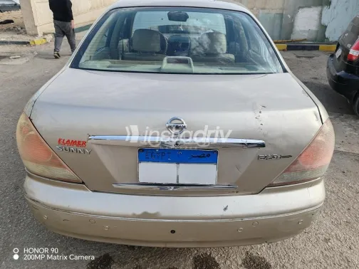 Nissan Sunny 2012 Gold Used for Sale - 2