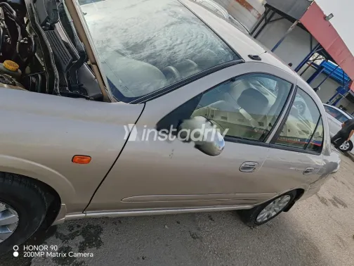 Nissan Sunny 2012 Gold Used for Sale - 3