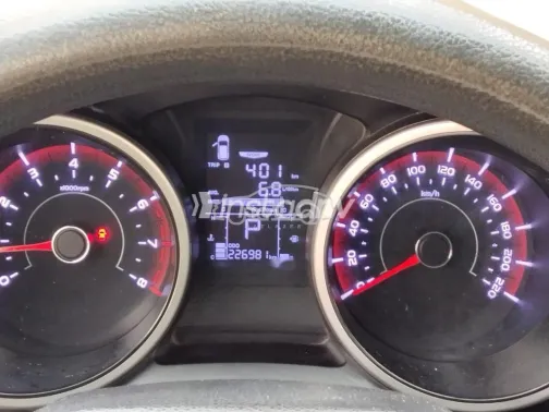 سانج يونج تيفولى XLV 2017 أبيض مستعملة للبيع - 6