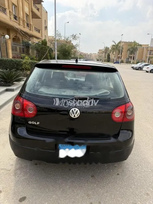 فولكس فاغن جولف 5 2007 أسود مستعملة للبيع - 7