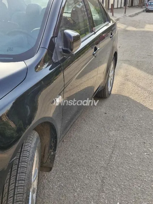 ميتسوبيشي لانسر اى اكس شارك 2016 شامبين مستعملة للبيع - 3