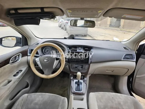 نيسان سنترا 2018 أبيض مستعملة للبيع - 10
