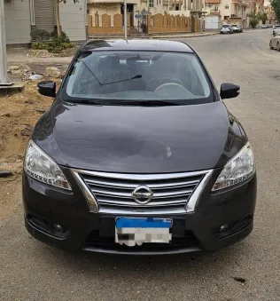 نيسان سنترا 2018 أبيض مستعملة للبيع