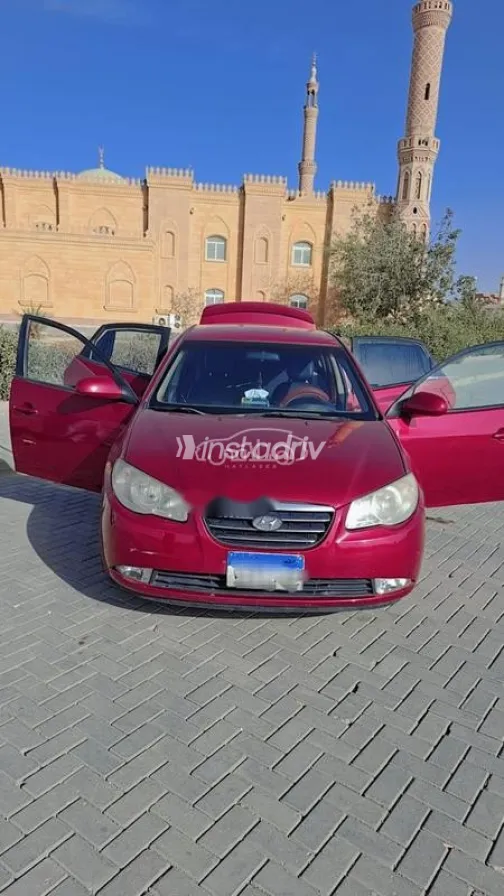 هيونداي إلنترا 2008 أحمر غامق مستعملة للبيع - 5