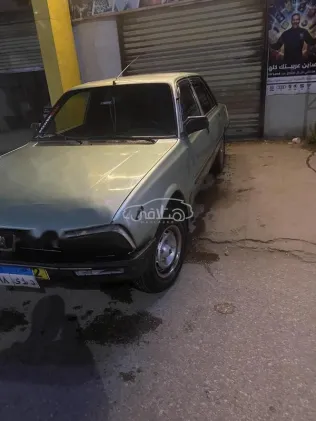 بيجو 505 1980 أخضر مستعملة للبيع