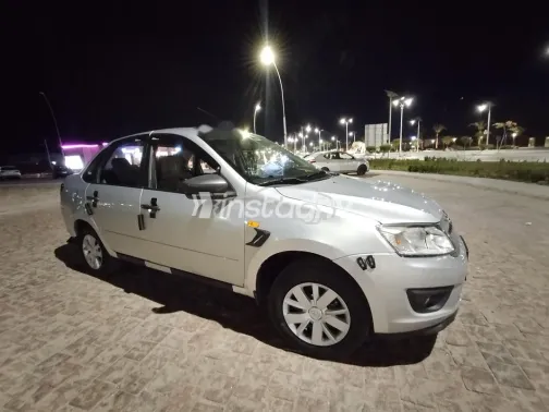 لادا جرانتا 2016 فضي مستعملة للبيع - 1