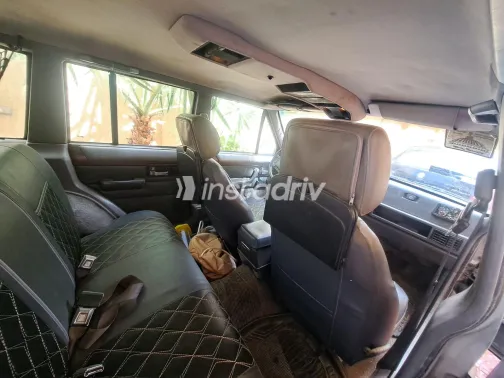 جيب شيروكي 1996 أبيض مستعملة للبيع - 3