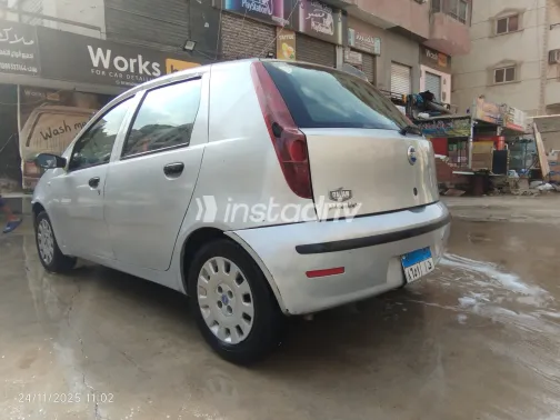 فيات بونتو 2008 أبيض مستعملة للبيع - 1