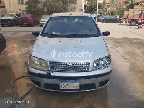 فيات بونتو 2008 أبيض مستعملة للبيع - 4