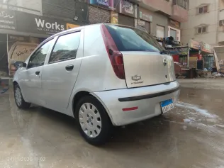 فيات بونتو 2008 أبيض مستعملة للبيع