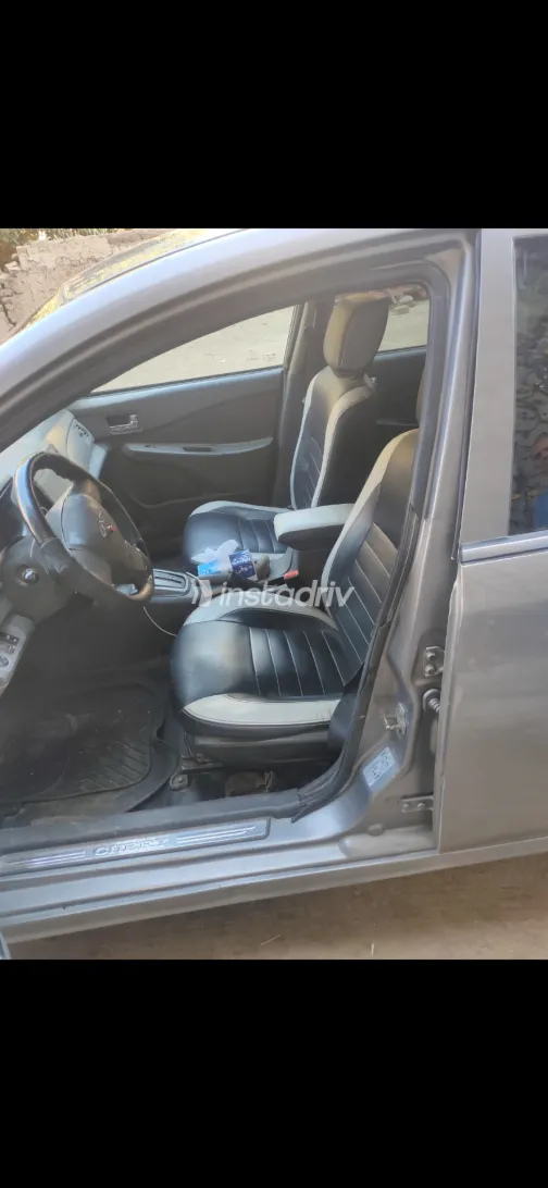 شيرى انفى 2017 أبيض مستعملة للبيع - 3